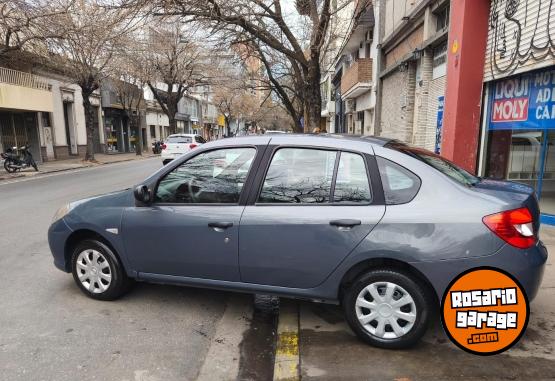 Autos - Renault symbol megane sandero 2011 Nafta 138000Km - En Venta