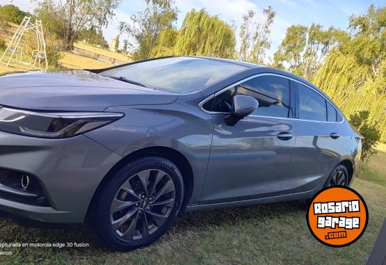 Autos - Chevrolet Cruze ltz 2017 Nafta 180000Km - En Venta