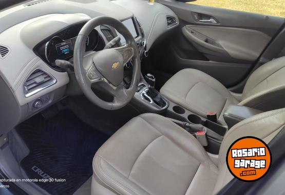 Autos - Chevrolet Cruze ltz 2017 Nafta 180000Km - En Venta