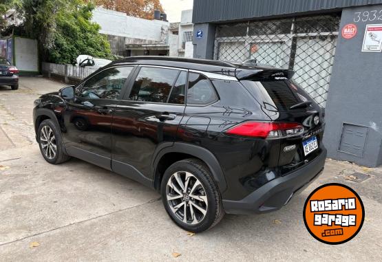 Autos - Toyota Corolla Cross SEG 2021 Electrico / Hibrido 50000Km - En Venta