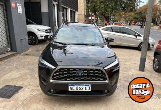 Autos - Toyota Corolla Cross SEG 2021 Electrico / Hibrido 50000Km - En Venta