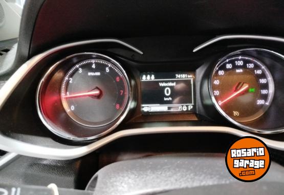 Autos - Chevrolet ONIX PLUS 1.0T 2023 Nafta 74000Km - En Venta