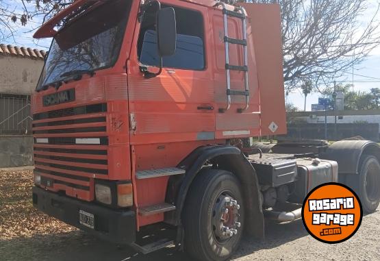 Camiones y Grúas - Vendo o permuto titular - En Venta