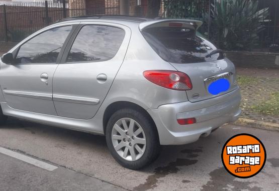 Autos - Peugeot 207 2011 Diesel 128500Km - En Venta