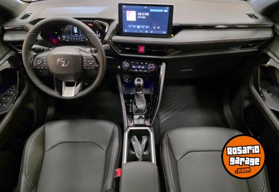 Autos - Toyota YARIS CROSS SEG CVT 2026 Nafta 0Km - En Venta