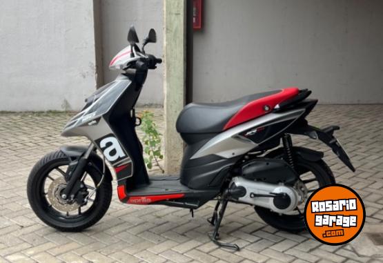 Motos - Aprilia Sr 160 2023 Nafta 4000Km - En Venta