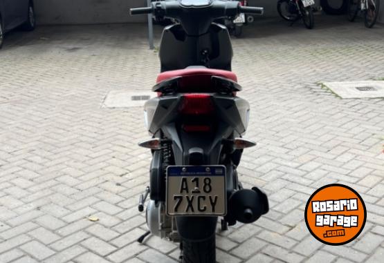 Motos - Aprilia Sr 160 2023 Nafta 4000Km - En Venta