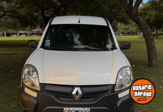 Utilitarios - Renault Kangoo   Berlingo Partner 2015 Nafta 128000Km - En Venta