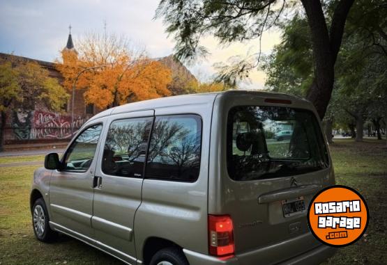 Utilitarios - Citroen Berlingo Partner Kangoo 2011 Diesel 134000Km - En Venta