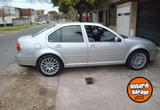 Autos - Volkswagen Bora 2.0 2010 2010 Nafta 144000Km - En Venta