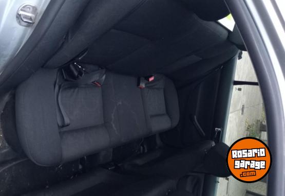 Autos - Volkswagen Bora 2.0 2010 2010 Nafta 144000Km - En Venta