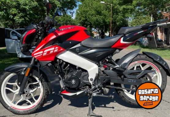 Motos - Bajaj Rouser ns 200 2022 Nafta 15000Km - En Venta