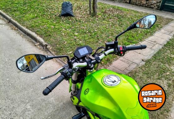Motos - Benelli 302s 2024 Nafta 9500Km - En Venta
