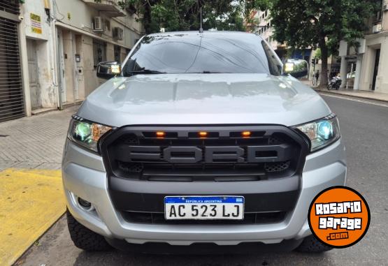Camionetas - Ford Ranger xlt at 4x4 impecab 2018 Diesel 138000Km - En Venta