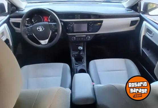 Autos - Toyota Corolla 2015 Nafta 120000Km - En Venta