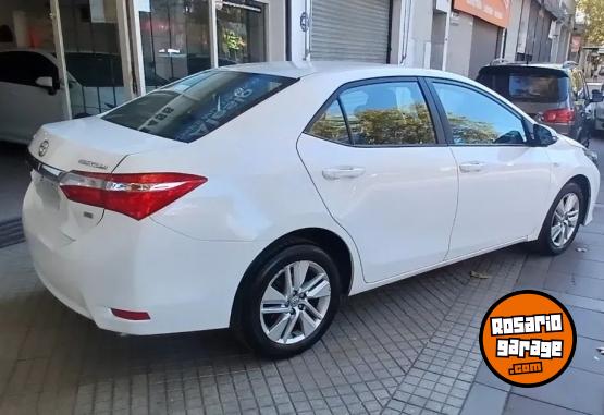 Autos - Toyota Corolla 2015 Nafta 120000Km - En Venta