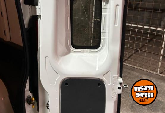 Utilitarios - Fiat FIORINO 2022 Nafta 67000Km - En Venta