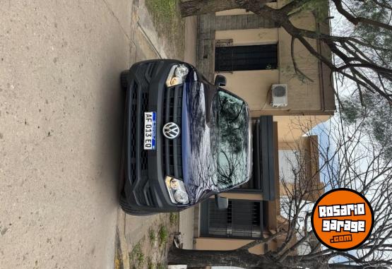 Camionetas - Volkswagen AMAROK TRENDLINE 2021 Diesel 56000Km - En Venta