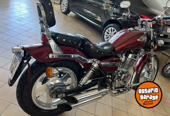 Motos - Corven Indiana 256 2014 Nafta 11000Km - En Venta