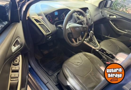 Autos - Ford Focus 2.0 se plus 2015 Nafta 130000Km - En Venta