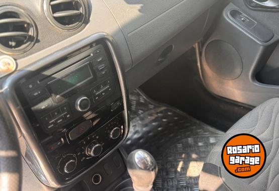 Autos - Renault Duster 2.0 4x4 Luxe Nav 2013 Nafta 225000Km - En Venta