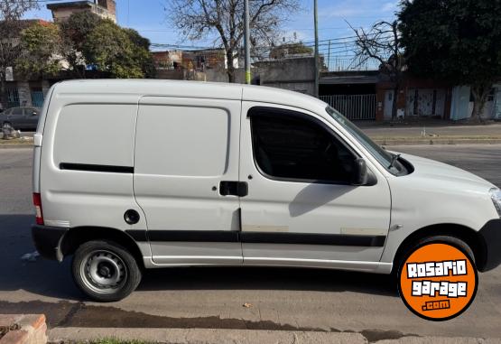 Utilitarios - Citroen Berlingo 2022 Diesel 90000Km - En Venta
