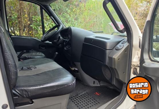 Camiones y Grúas - IVECO DAILY 70C16 - TODO PUERTAS - 2013 - En Venta