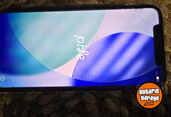 Telefonía - IPHONE 11 PRO 64 gb IMPECABLE CON CARCAZA - En Venta