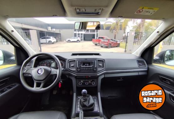 Camionetas - Volkswagen Amarok DC Trendline 140CV 2018 Diesel 122000Km - En Venta