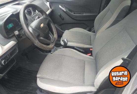 Utilitarios - Chevrolet MONTANA AA/CC 2020 GNC 100000Km - En Venta