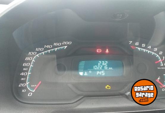 Utilitarios - Chevrolet MONTANA AA/CC 2020 GNC 100000Km - En Venta