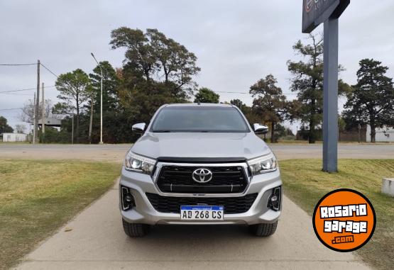 Camionetas - Toyota Hilux DC SRX 2.8 TDI AT 2018 Diesel 196000Km - En Venta