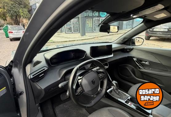 Autos - Peugeot 2008 active 2023 Nafta 60000Km - En Venta