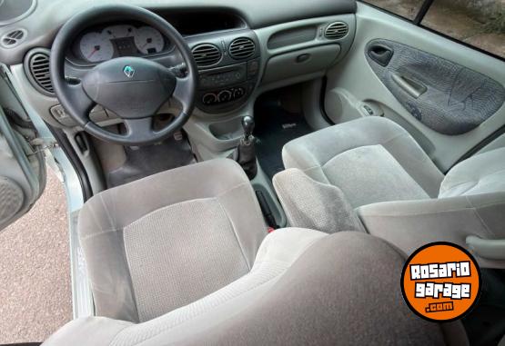 Autos - Renault Scenic Tdi 2004 Diesel 215000Km - En Venta