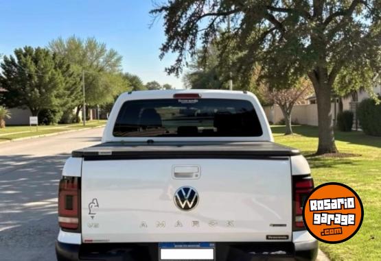 Camionetas - Volkswagen AMAROK V6 2024 Diesel 40000Km - En Venta