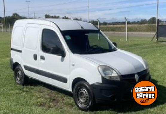 Utilitarios - Renault Kangoo 2016 Nafta 202000Km - En Venta