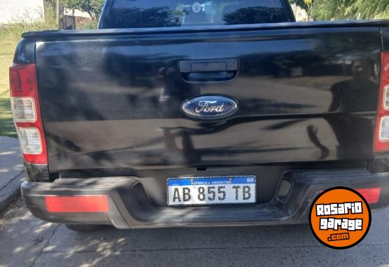 Camionetas - Ford Ranger 2017 Diesel 210000Km - En Venta