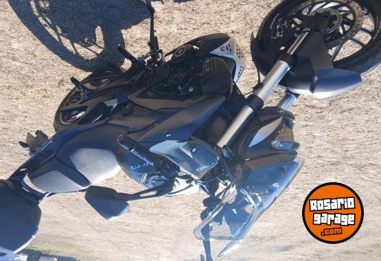Motos - Bajaj Dominar 400 tourer 2024 Nafta 15000Km - En Venta