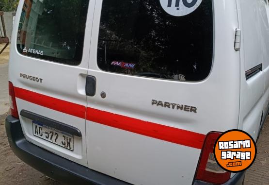 Utilitarios - Peugeot Partner Confort 1.6 2018 GNC 147800Km - En Venta