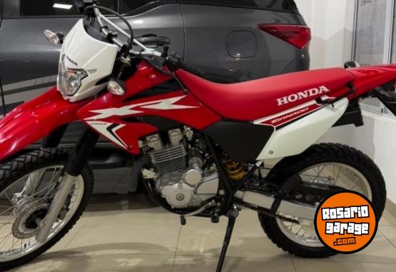 Motos - Honda XR 250 2024 Nafta 2000Km - En Venta