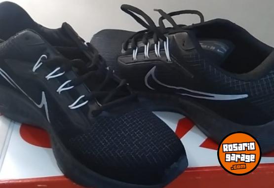 Indumentaria - VENDO ZAPATILLAS PEGASUS 39 - En Venta