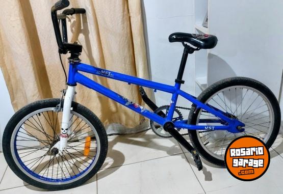 Deportes - BICICLETA PARA HACER TRUCOS RODADO 20 - En Venta