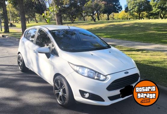 Autos - Ford Fiesta S 2015 Nafta 129000Km - En Venta