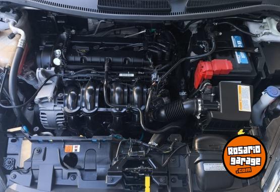 Autos - Ford Fiesta S 2015 Nafta 129000Km - En Venta