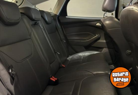 Autos - Ford FOCUS TITANIUM 2015 Nafta 133000Km - En Venta