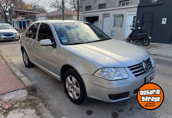 Autos - Volkswagen Bora 2.0 nafta 2011 Nafta 161000Km - En Venta