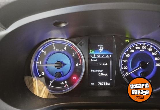Camionetas - Toyota Hilux 2018 Diesel 77000Km - En Venta