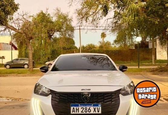 Autos - Peugeot 208 2025 Nafta 20000Km - En Venta