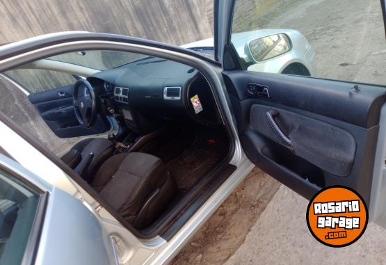 Autos - Volkswagen Bora 2008 GNC 223000Km - En Venta