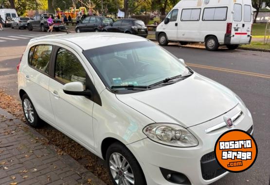Autos - Fiat Palio essence 2014 Nafta 98000Km - En Venta